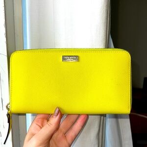 Kate Spade Neda Wallet